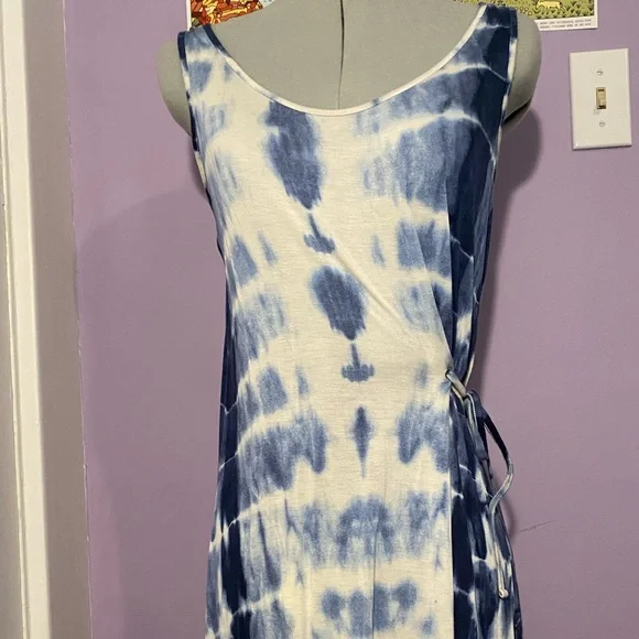 Juicy Couture tie dye dress - Picture 3 of 7